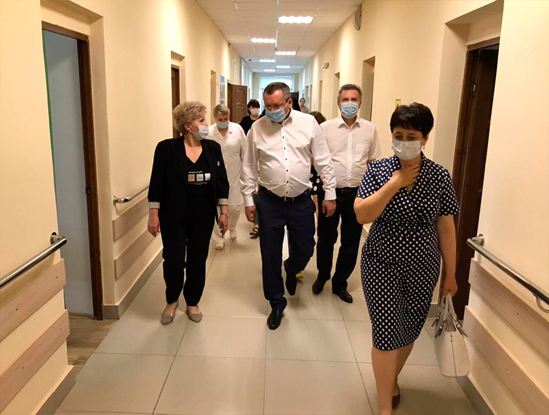 Рабочая встреча с Председателем Думы Астраханской области, Министром социального развития и труда Астраханской области и руководителями администрации Камызякского района